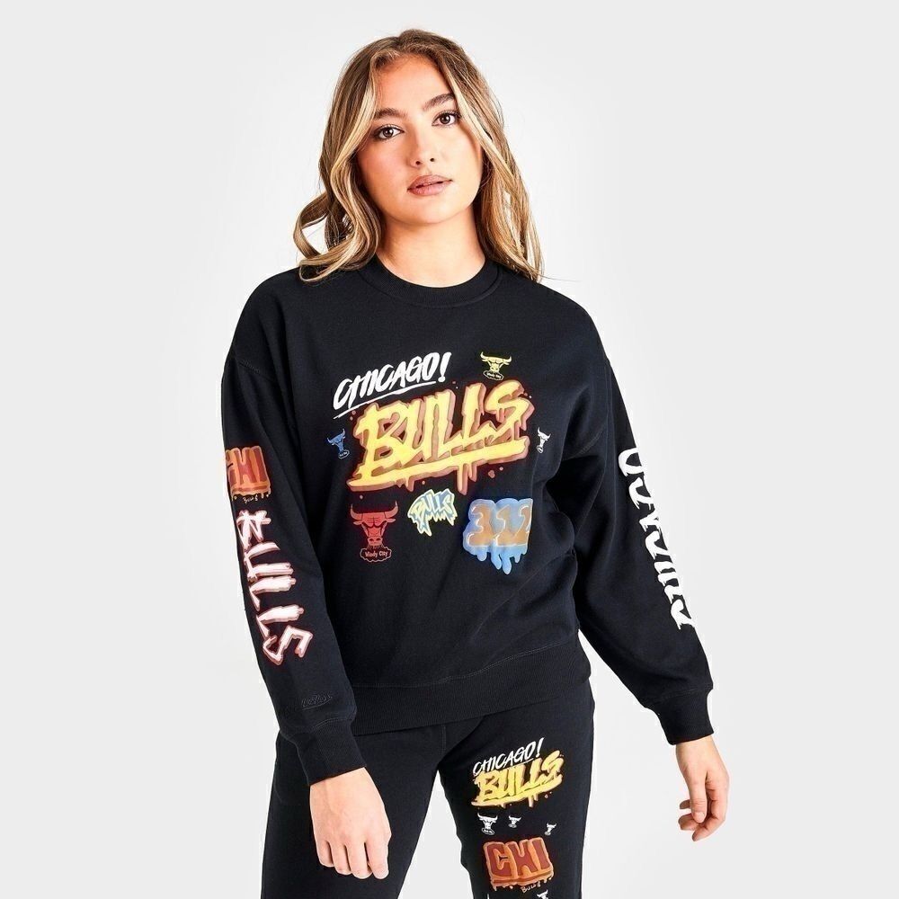 Mitchell & Ness NBA Chicago Bulls Slap Sticker Crewneck Pullover Sweatshirt XS